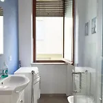 300 Metri Dal Mare Relax Con Aria Condizionata Апартаменты *